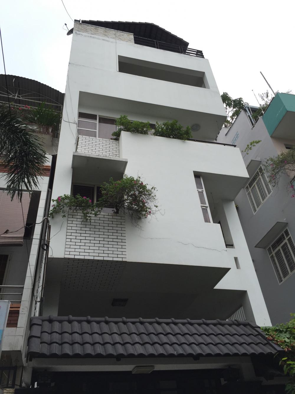 Bán nhà mặt tiền Ngô Thị Thu Minh, P2, Tân Bình, DT 3,8x15m, 4 tầng, giá 13,2 tỷ