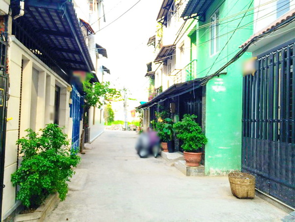 Bán gấp nhà hẻm 749 Huỳnh Tấn Phát, Phú Thuận, Quận 7. Cho thuê trọ, thu nhập 40 tr/tháng