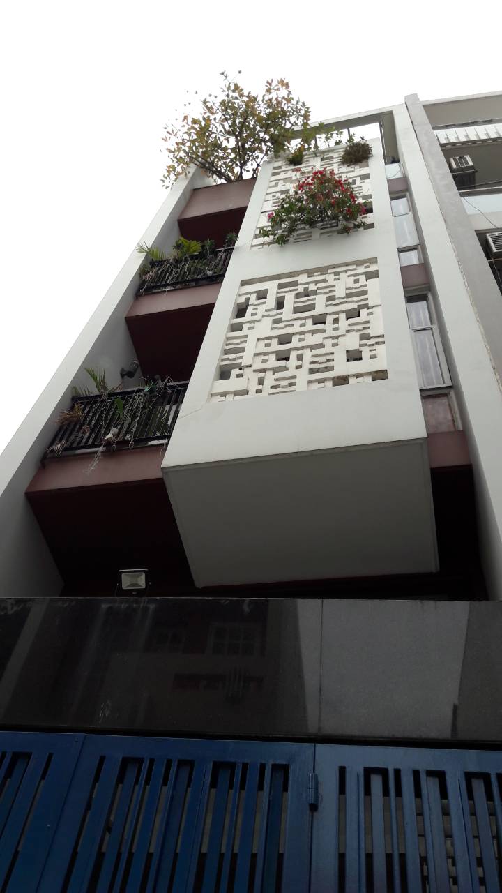 Bán gấp nhà HXH 5m Nguyễn Thượng Hiền, BT, DT 4.3x13m, giá 6.85 tỷ
