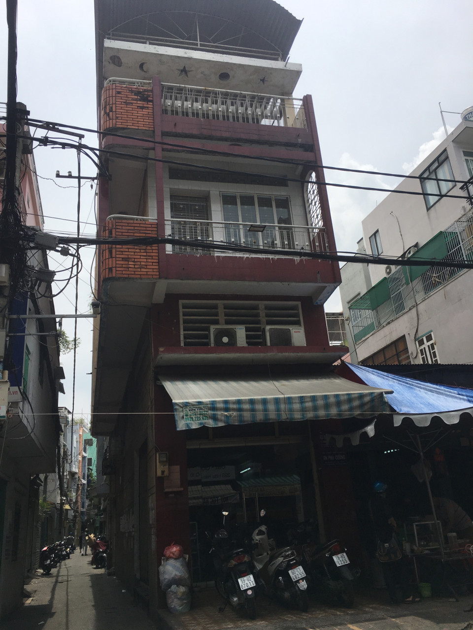 Nhà giá sốc độc nhất tại mặt tiền đường Phan Văn Trị quận 5 chỉ 11 tỷ!