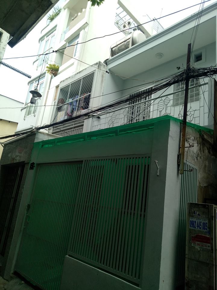 Chính chủ cần bán gấp, nhà đẹp Nguyễn Tri Phương, P9 Quận 10, 32m2, 1 trệt 1 lầu, giá 3.95 tỷ