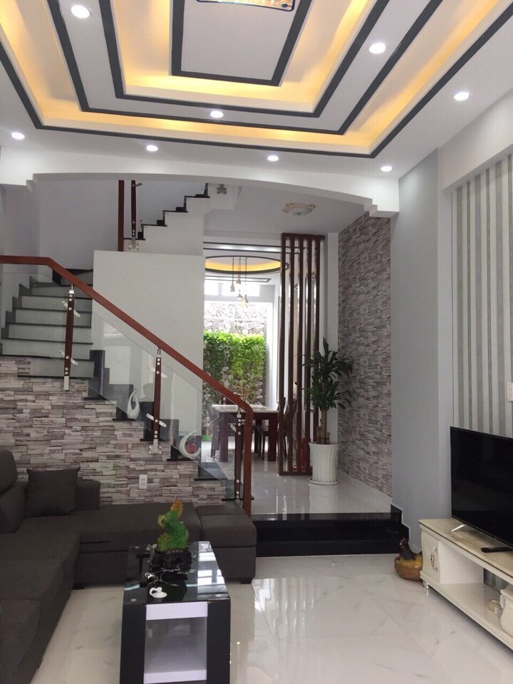 Bán nhà mới đẹp 3 lầu, hẻm 1806 Huỳnh Tấn Phát, Nhà Bè, DT 4x14m. Giá 3,85 tỷ