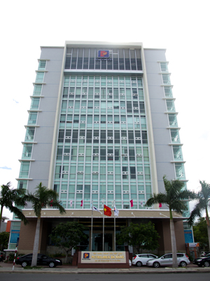 Bán nhà mặt tiền Nguyễn Trãi, Nam Quốc Cang, Q1, DT: 25mx45m, 5 tầng. Giá: 210 tỷ