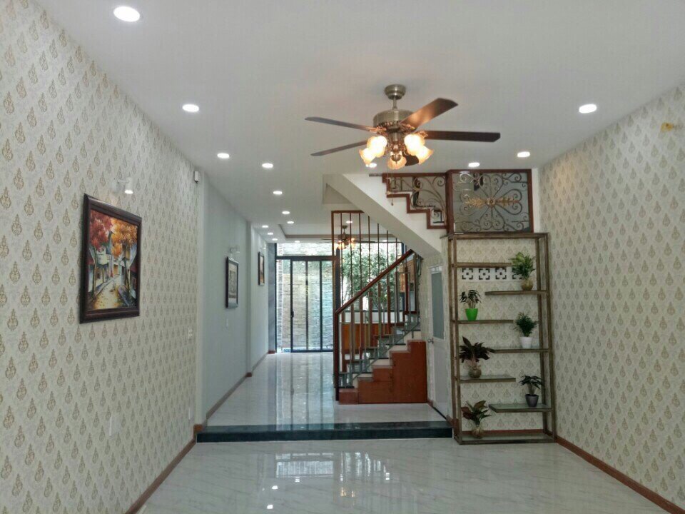 Cần bán nhanh nhà mới đẹp, 3 lầu khu DC Nam Long Phú Thuận, DT 4x20m. Giá 7,79 tỷ
