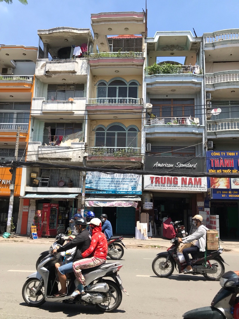 Bán nhà mặt tiền đường Nguyễn Xí,Q.Bình Thạnh,4.5 x 21m,giá bán 12 tỷ