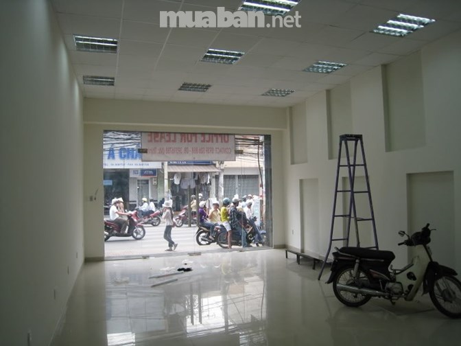 Chính chủ cần bán gấp nhà đường Nguyễn Chí Thanh, Q.10, DT cực khủng: 6.25x24.5m, giá rẻ bất ngờ