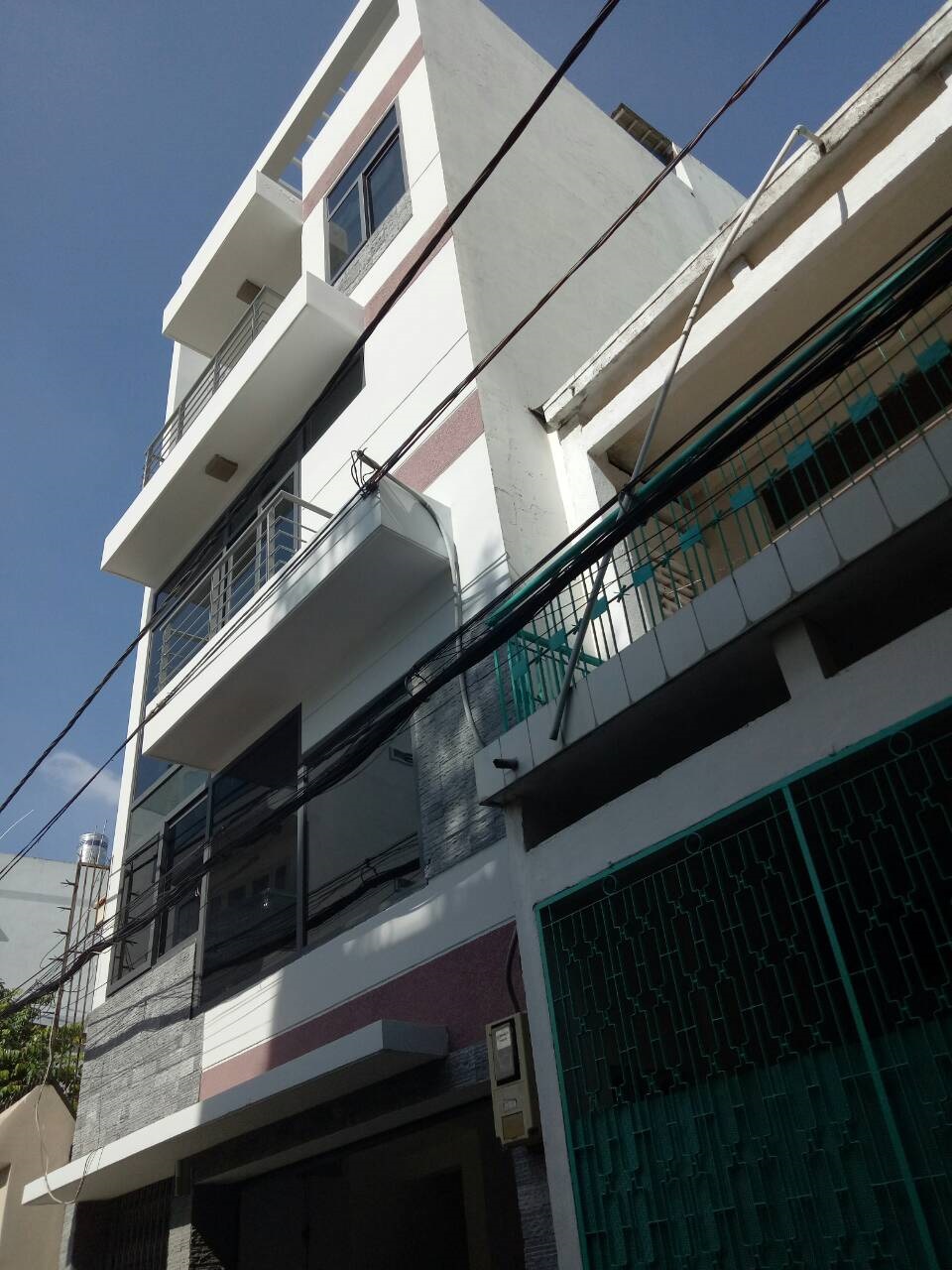 Bán nhà HXT đường Nơ Trang Long, P 12, Q Bình Thạnh, DT 4.5x13m, T 3L, Giá 6.5 tỷ TL.