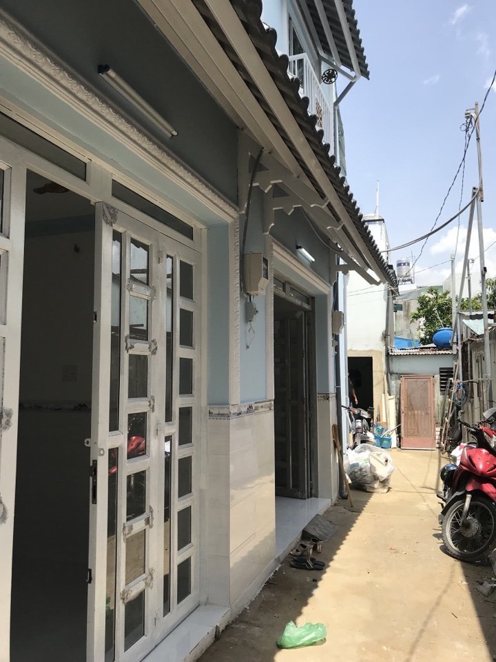 Bán Nhà 1 lầu, hẻm 1135 Huỳnh Tấn Phát, Quận7