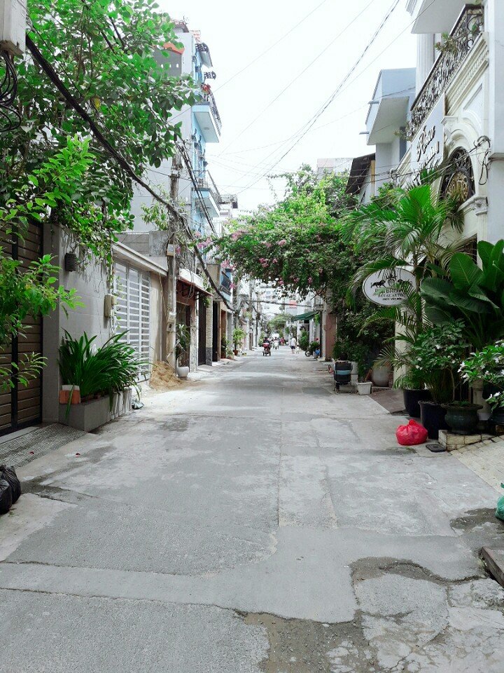 Bán gấp nhà đẹp4 tầng hẻm nhựa 6m đường Nguyễn Thái Bình, P12, Q.Tân Bình, khu vip K300.