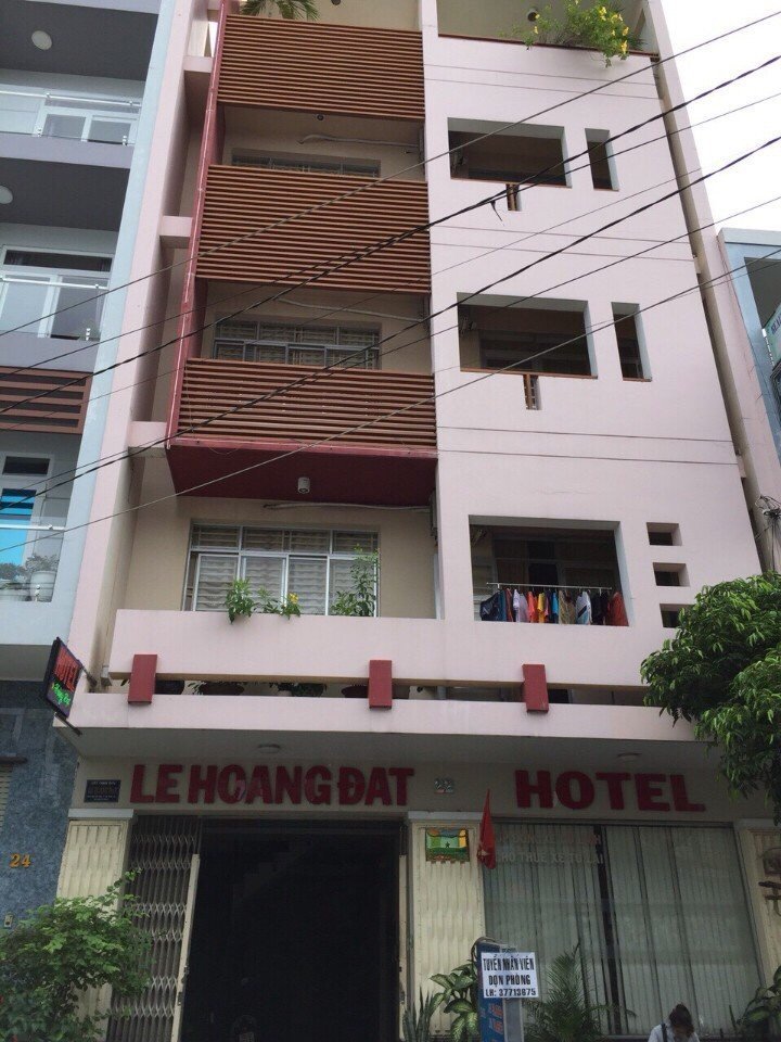 Cần bán Khách sạn mặt tiền đường Phan Huy Thực, Quận 7. 