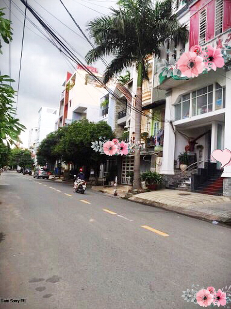 Bán Khách Sạn mặt tiền đường Phan Huy Thực Phường Tân Kiểng Quận 7. 