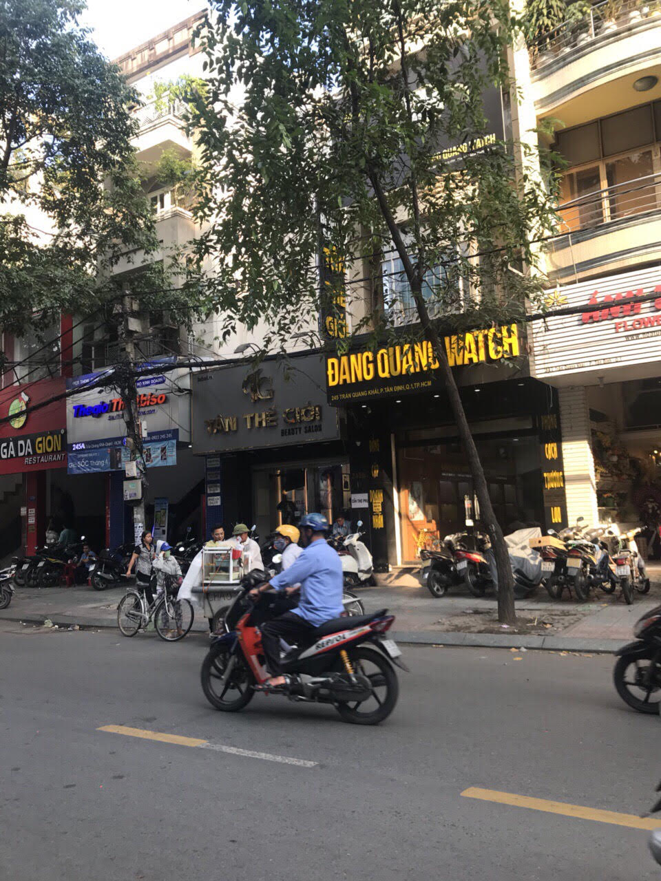Bán nhà mặt tiền căn góc đường Trần Quang Khải, Trần Khắc Chân, Quận 1. DT 8x15m, giá: 25 tỷ