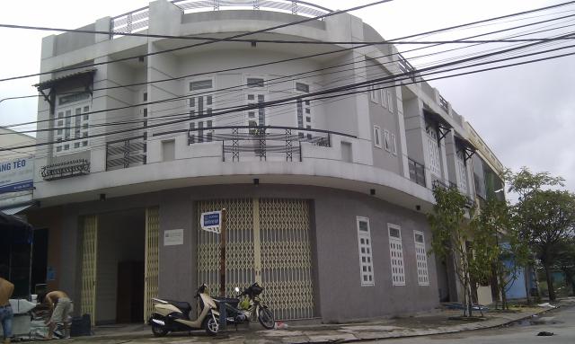 Bán nhà đường Ký Con, P. Nguyễn Thái Bình, Quận 1, DT: 4.3mx18m, HĐ thuê 70 tr/th. Giá: 16 tỷ.