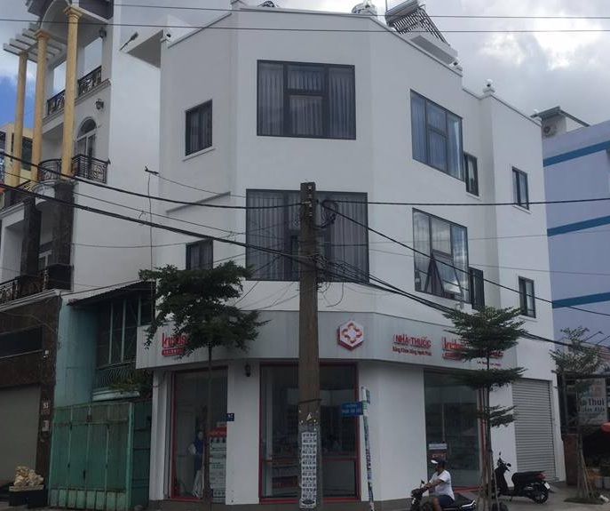 Chính chủ cần bán nhà góc 2 MTKD đường Phạm Văn Xảo + Đàm Thận Huy, khu kinh doanh sầm uất,5.3x13 , giá 7.9 tỷ