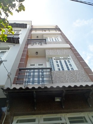Bán nhà HXH 8M vô tận nhà, Bùi Đình Túy, P.24, DT 4.2x14m ( Trệt + 2 lầu + ST). Giá 6.8 tỷ 