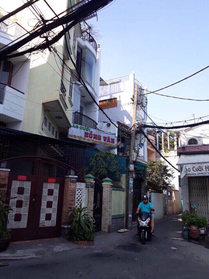 Bán nhà vị trí kinh doanh thuận lợi mặt tiền hẻm đường Trịnh Đình Trọng, phường 5, Q. 11