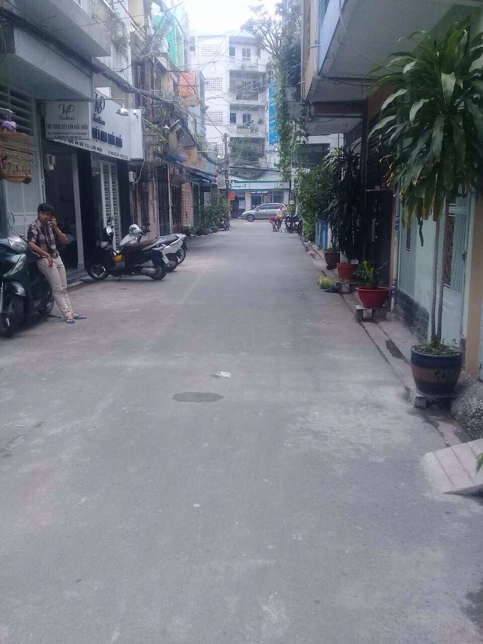 Bán nhà mặt hẻm xe hơi Nguyễn Tri Phương, quận 10, giá 5 tỷ
