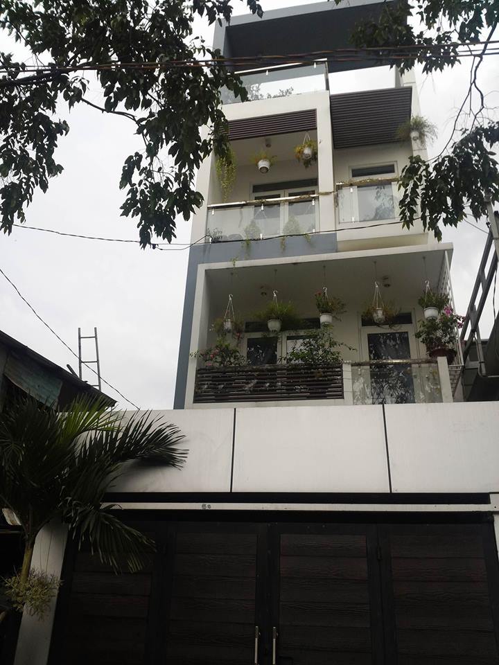 Bán nhà đẹp 4 tầng, HXH 7m đường Hoàng Văn Thụ, P4, giá 5.8 tỷ TL