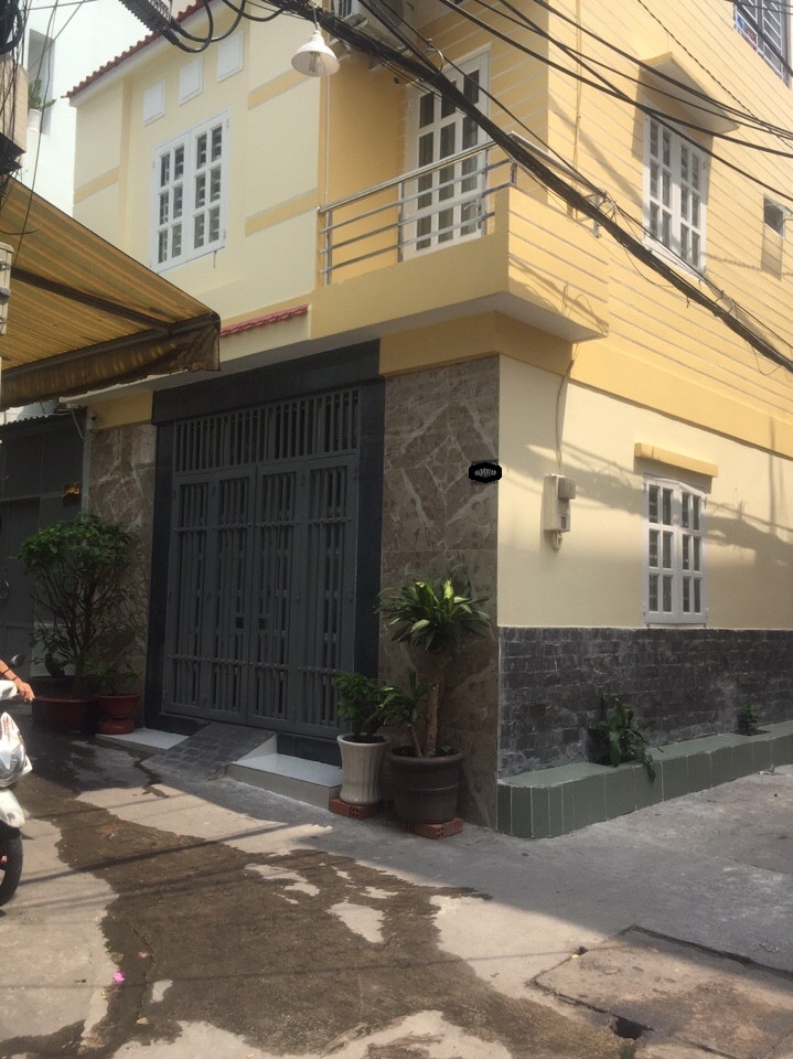 Bán nhà HXH 8m đường Nguyễn Trãi, giá chỉ 181tr/m2