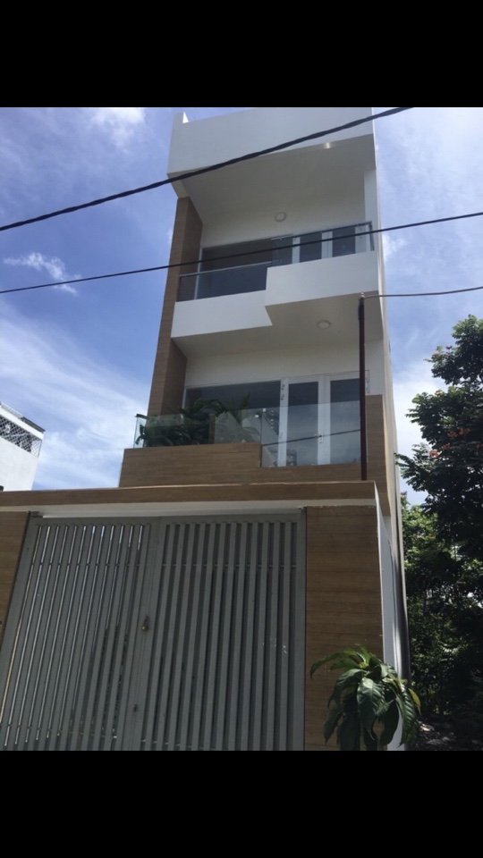 Bán nhà mới đẹp mặt tiền đường số Phạm Hữu Lầu, Q7, DT 4x21,5m. 3 lầu, ST. Giá 7,7 tỷ