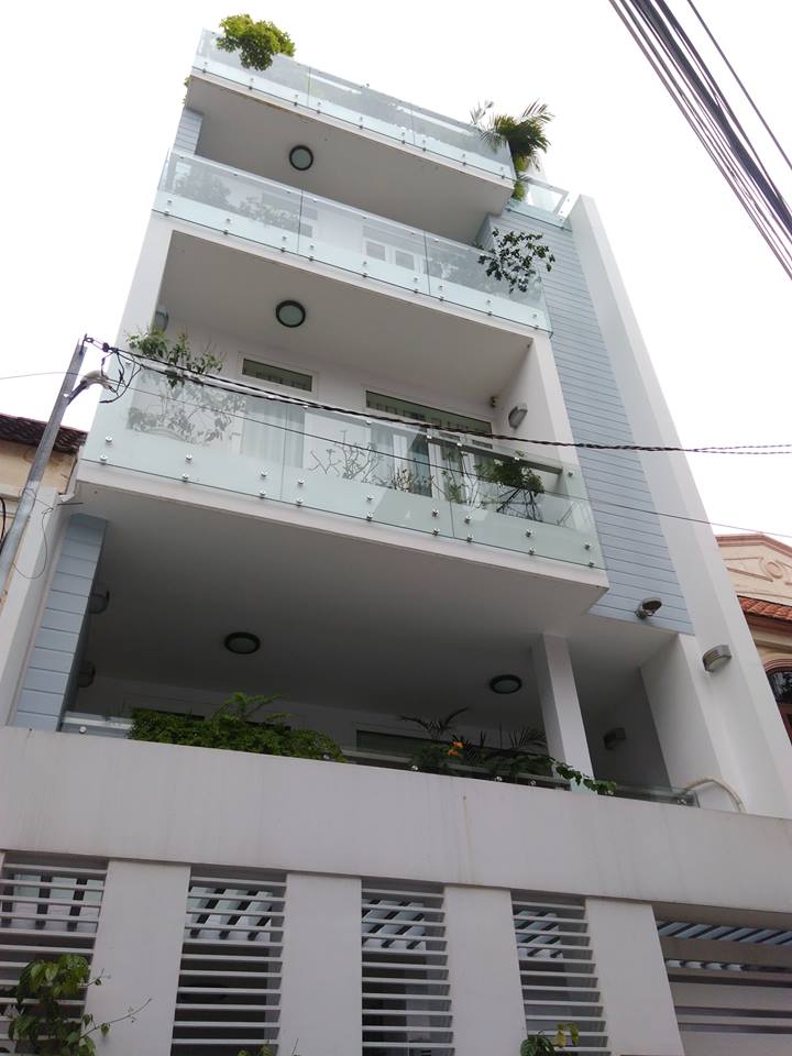 Bán nhà HXH Nơ Trang Long, Q. Bình Thạnh, 4.3x12m, 3 lầu, ST, mới 100%, giá 6.7 tỷ