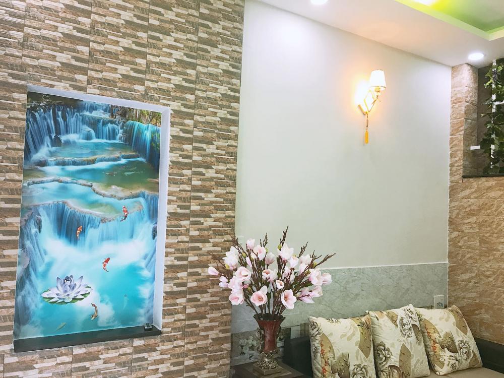 Nhà đẹp Lê Văn Sỹ - Phú Nhuận, 40m2, tặng hết nội thất, giá 4.4 tỷ 