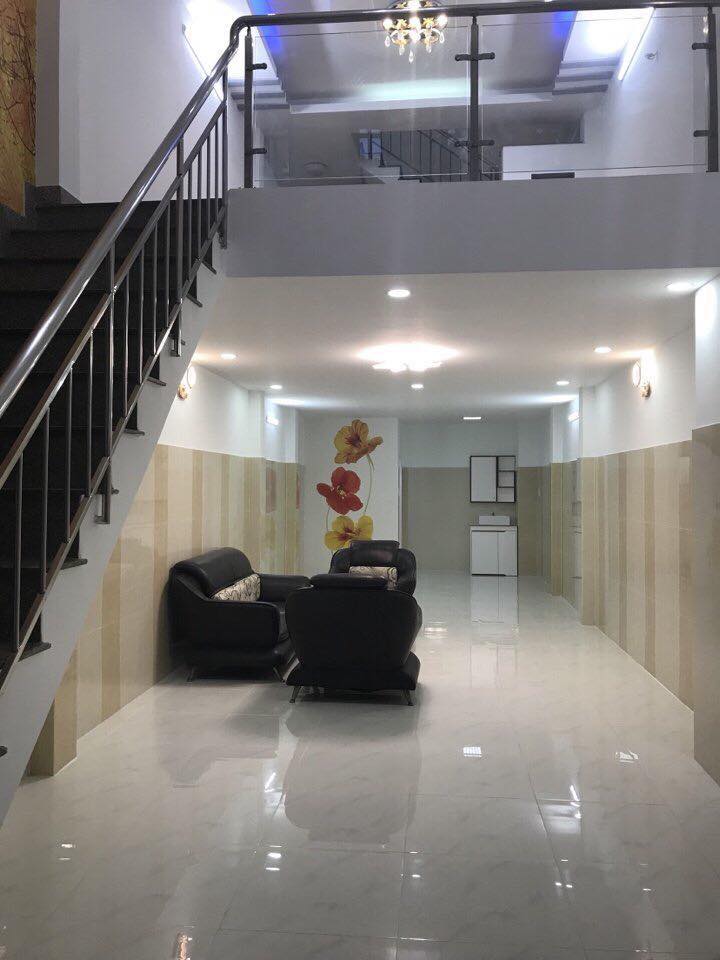 Nhà đẹp, giá rẻ hẻm 6m Bình Long, P.Phú Thạnh, DT 4x14.3m, 3 lầu, giá 5.1 tỷ