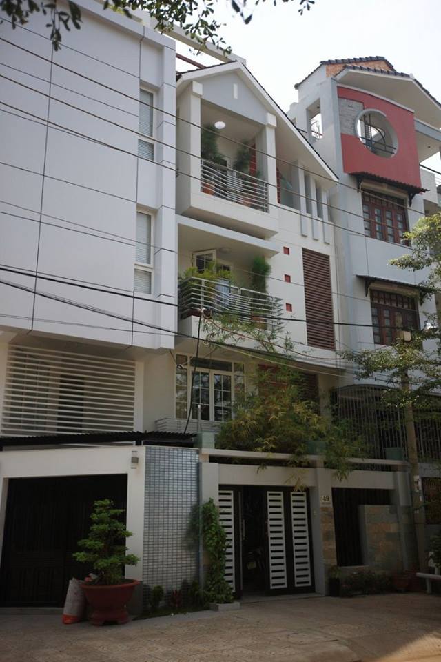  Bán nhà đường Nguyễn Công Hoan, quận Phú Nhuận (8x30m) thích hợp làm chdv hoặc phân lô đầu tư
