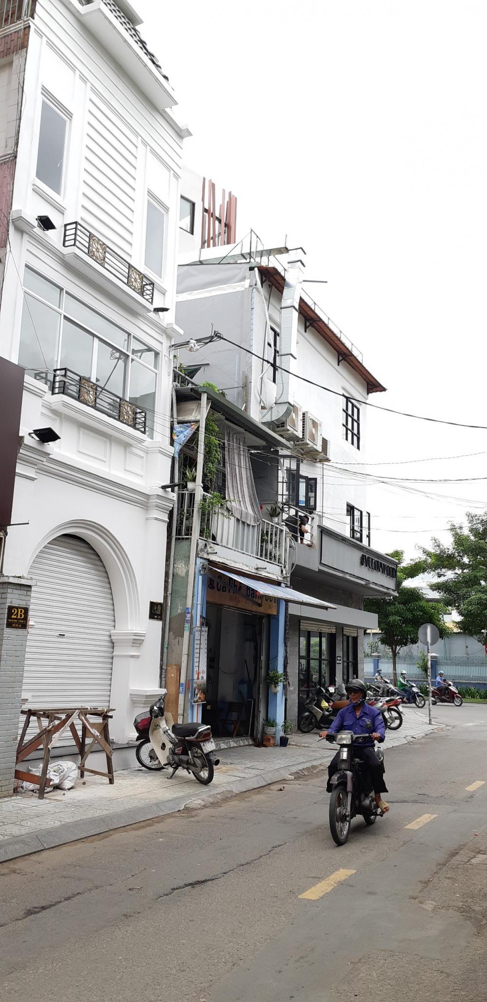 Bán nhà góc 2 mặt tiền đường Thạch Thị Thanh, P. Tân Định, Q1