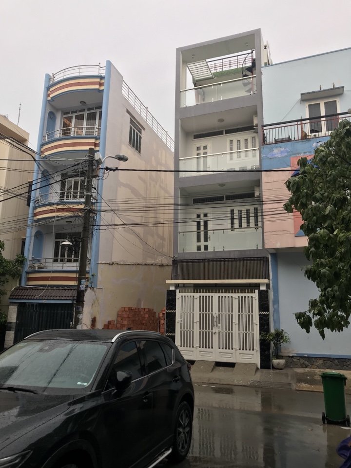 Bán nhà mặt tiền hẻm 7m Huỳnh Tấn Phát, Quận 7, DT 4x16m, 2 lầu, sân thượng. Giá 6,7 tỷ