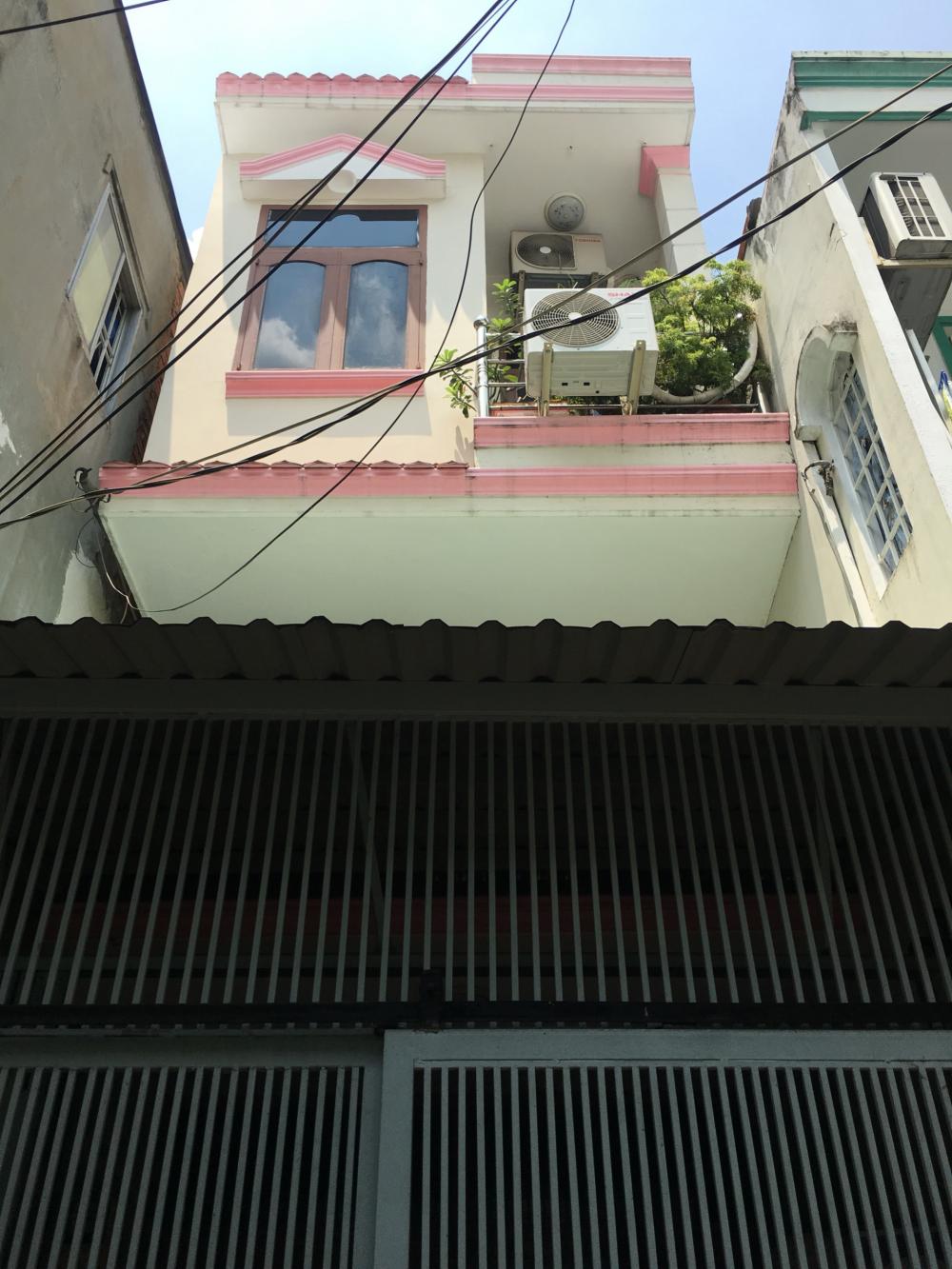 Nhà 2 tầng, hẻm 167 Huỳnh Tấn Phát, Tân Thuận Đông, Q7