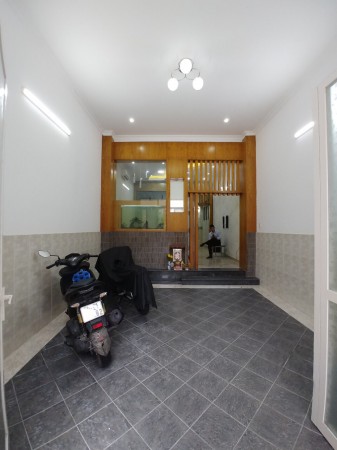 Chính chủ cần bán gấp nhà mặt tiền đường Nguyễn Biểu, Q.5,  DT: 4x15m, giá chỉ 14 tỷ TL
