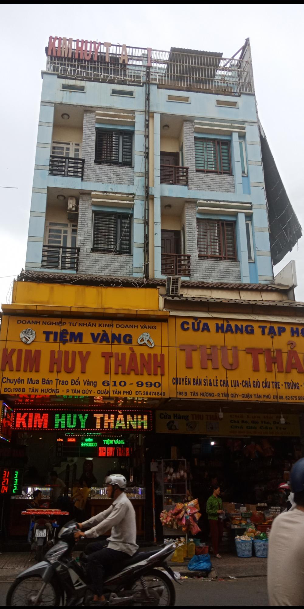 Chính chủ bán gấp nhà mặt tiền đường Lũy Bán Bích, Tân Phú, DT 4.5 x 30m, nhà 3 lầu, giá 12.5 tỷ