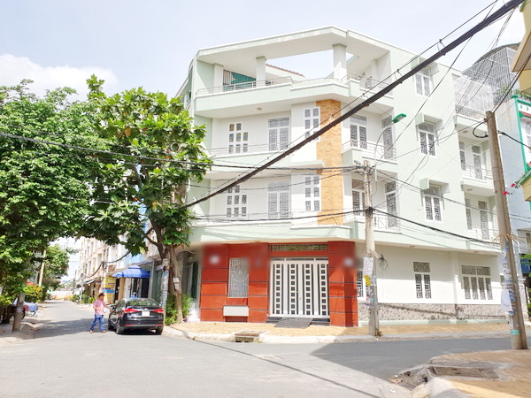 Bán căn 2 góc mặt tiền đường Tạ Quang Bửu, Bông Sao, Phường 5, Quận 8
