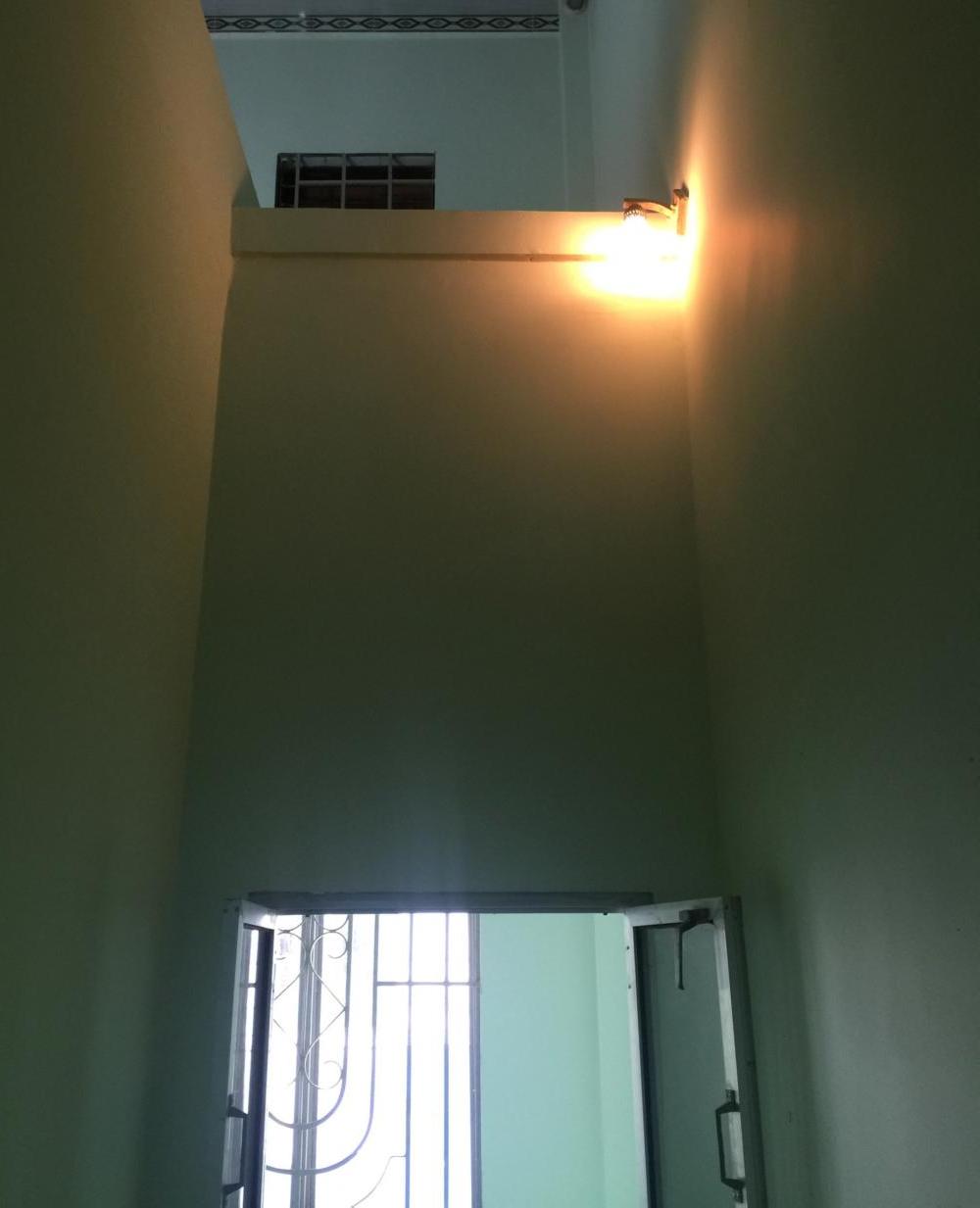 Chính chủ bán nhà đường Hồng Lĩnh, P15, Q10, giá 4.3 tỷ