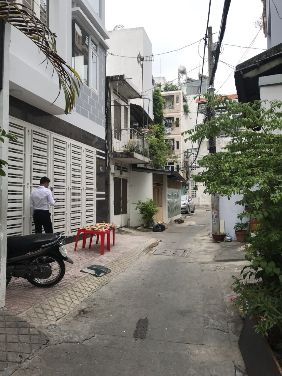 Cần bán gấp nhà mới xây đẹp lung linh HXH Hoàng Diệu, Q.Phú Nhuận, 4x10m, chỉ 5tỷ5
