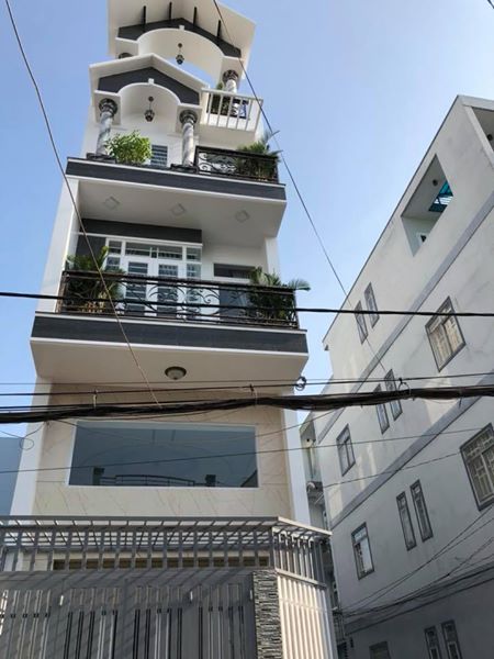 Bán gấp nhà trong cư xá Nguyễn Trung trực Q10, 60m2, giá chỉ hơn 9 tỷ