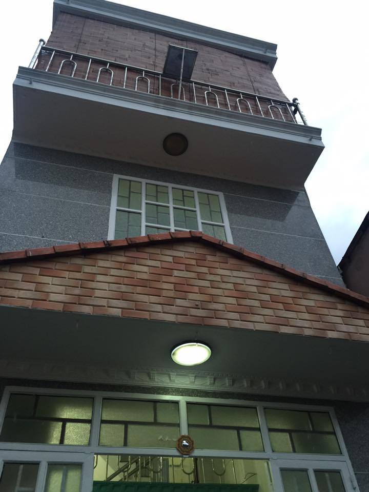 Bán nhà HXH Thành Mỹ. P.8 Quận tân bình. 4 x 10m2. Giá: 4,3 Tỷ TL 