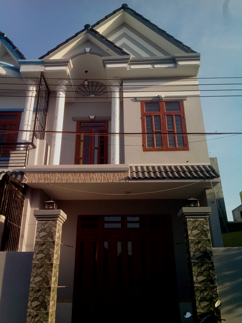 Tôi cần bán gấp căn nhà riêng 1L 115m2 mặt tiền đường 07 KCN Vĩnh Lộc 
