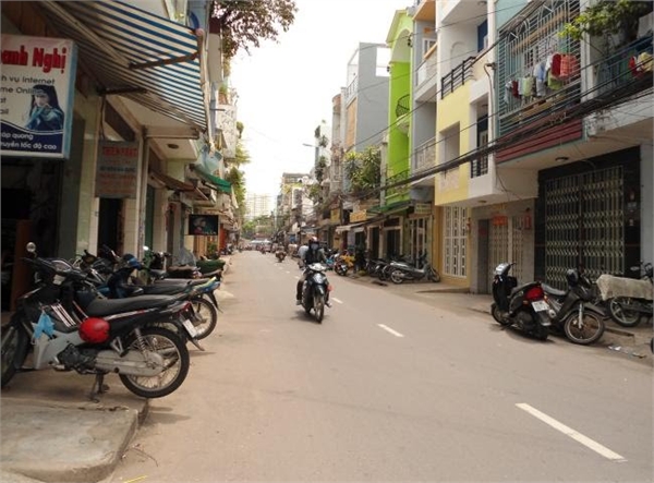 Bán nhà HXh đường Trần Quang Diệu, P.14, Quận 3, DT: 6 x 15m, 5 Lầu, vị trí gần Lê Văn Sỹ