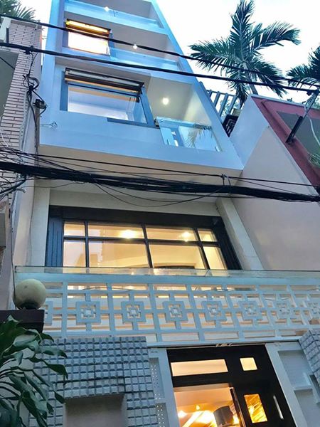 Bán nhà mặt tiền Rạch Bùng Binh, Q3, 4.5x15m, 5 lầu cao cấp, thuê 45tr, giá 19 tỷ