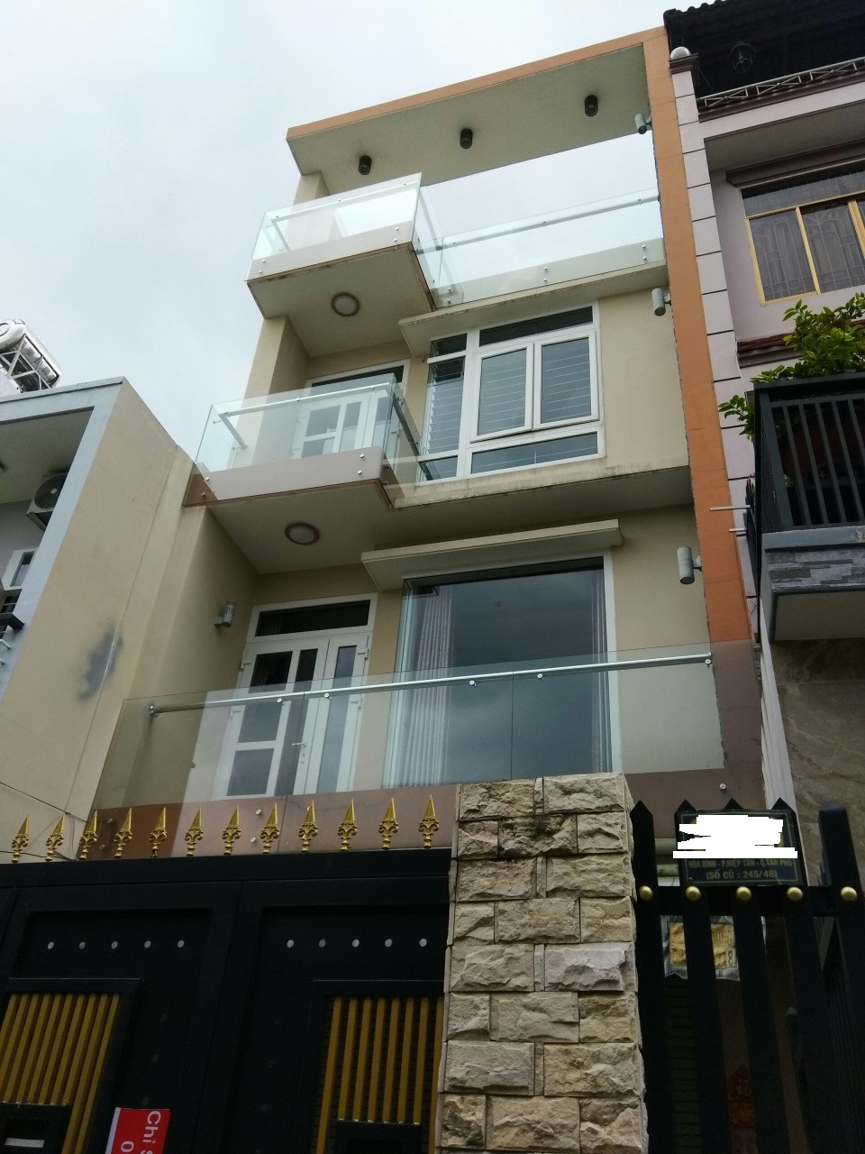 Bán nhà 189/Hòa Bình, P.Hiệp Tân, Q.Tân Phú, DT 72.8m2, giá 6,2 tỷ