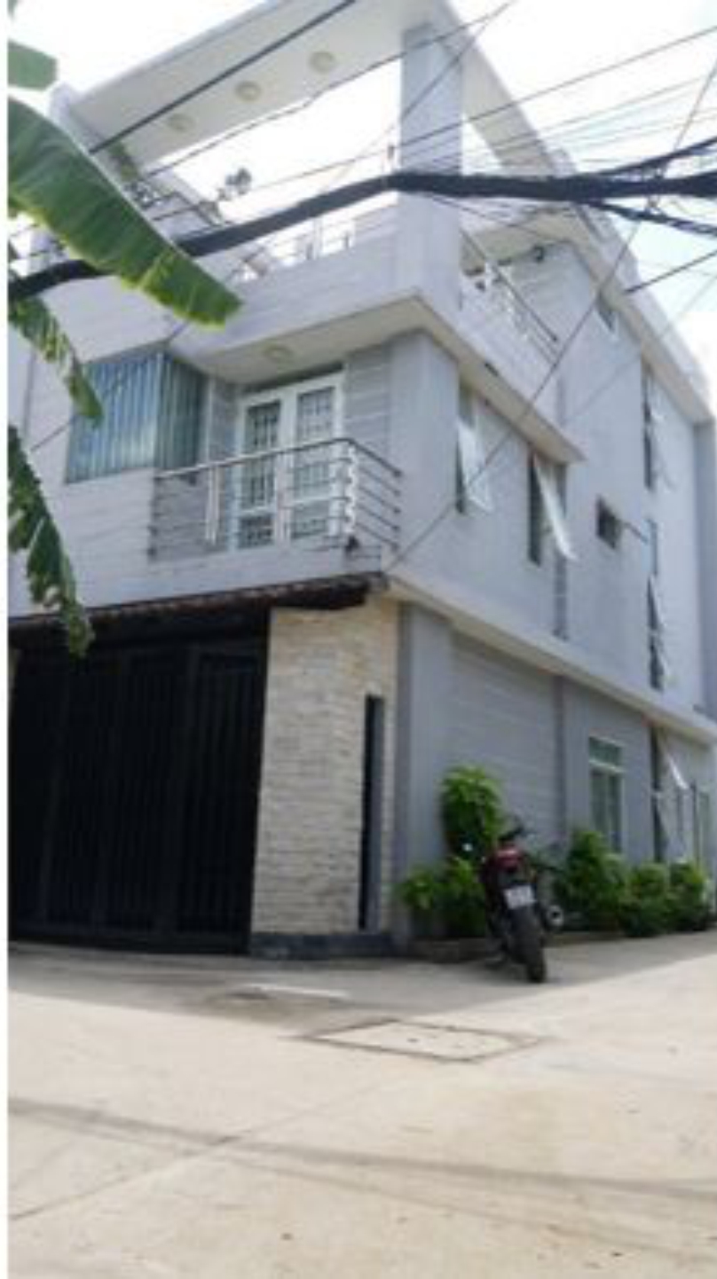 Nhà góc 2 mặt tiền đường 8m Huỳnh Tấn Phát, TT Nhà Bè. DT 5x12m, giá bán 3.8 tỷ