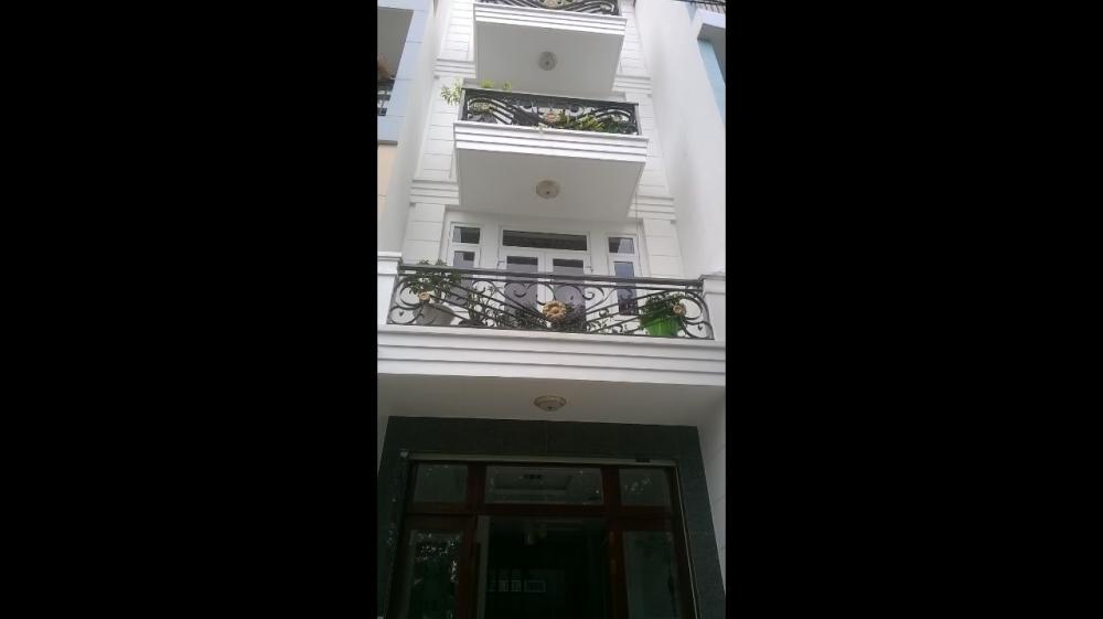 Bán nhà đẹp 3 lầu, HXH 6m đường Quang Trung, DT: 4x20m, giá 6,6 tỷ