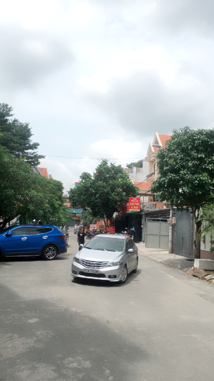 Cần bán gấp nhà hẻm xe hơi đường Cây Trâm (Nguyễn Văn Khối), P9, Gò Vấp, 8x22m, giá 18 tỷ