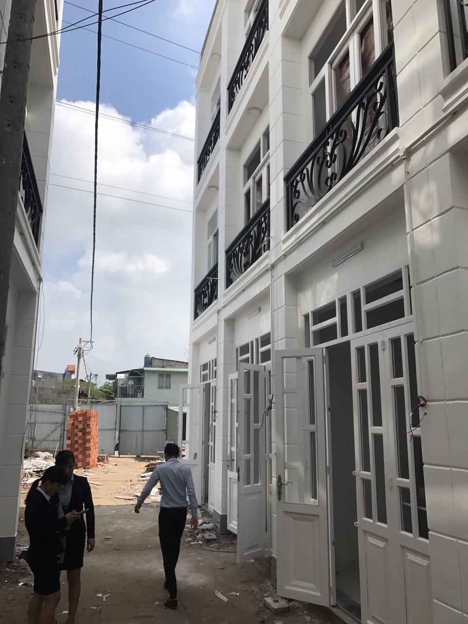 Bán nhà mới xây mới 100% đường Tô Ngọc Vân, quận 12, giá 1 tỷ 480 tr/căn