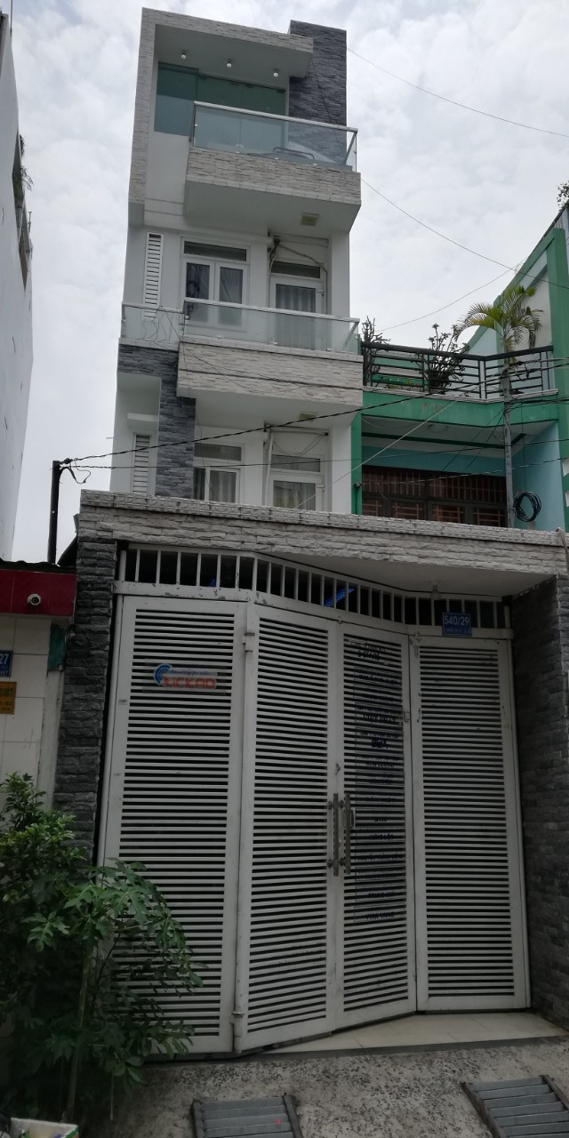 Bán nhà HXT 10m 3 tháng 2 Quận 10 DT 6x15m 4 lầu nhà mới giá 14 tỷ