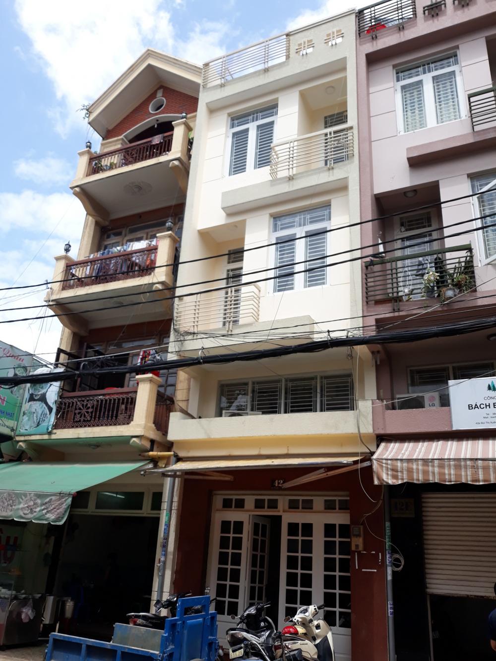 Cần bán nhanh nhà mặt tiền đường Phổ Quang, P. 2, Q. Tân Bình, DT 4mx 17m, giá 12,8 tỷ