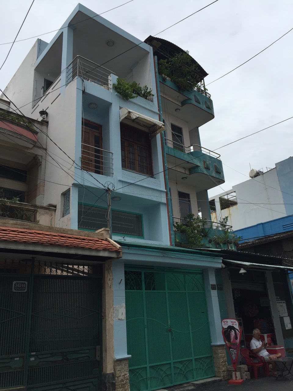 Bán nhà 3 lầu mặt tiền đường Nguyễn Chí Thanh, phường 9, Q.5 chỉ 11 tỷ.
