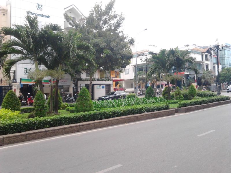 Cần bán căn 2 mặt tiền đường hoa Phan Xích Long, Phường 2, Phú Nhuận